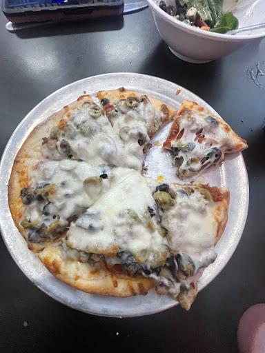 Commodore's Pizza of Amite